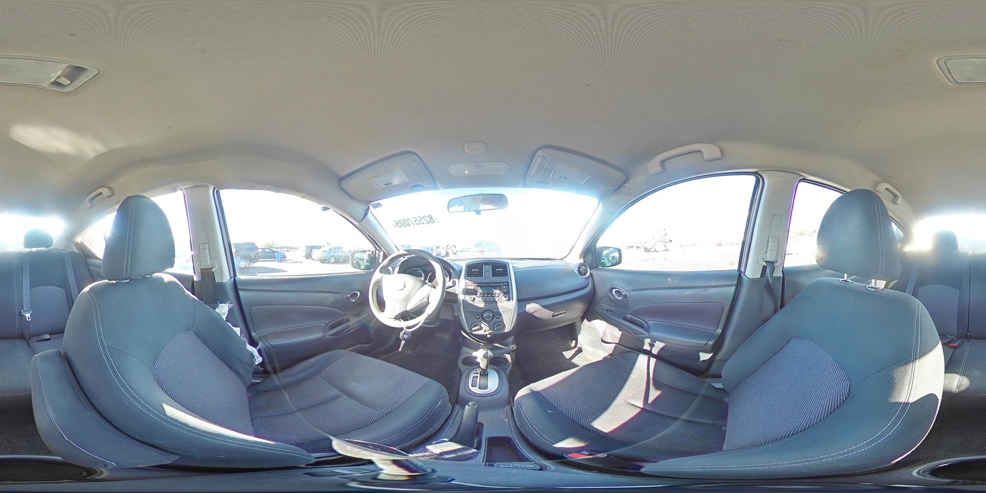 2017 NISSAN VERSA