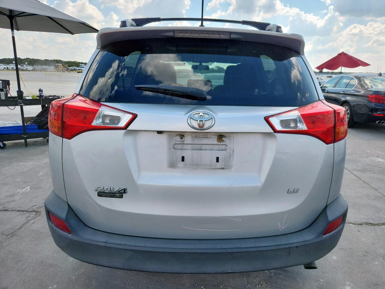2015 TOYOTA RAV4