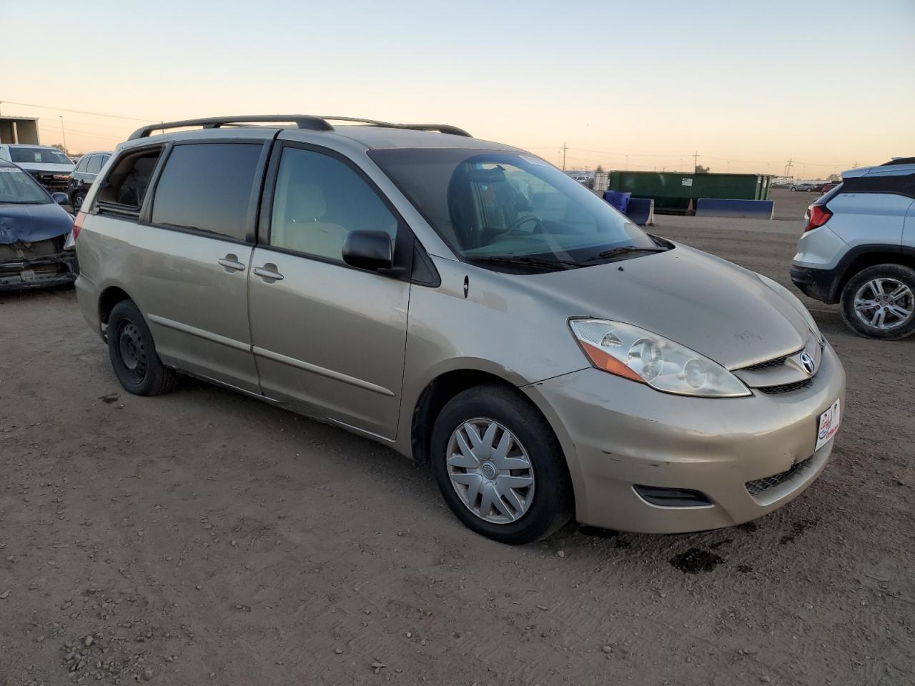 2008 TOYOTA SIENNA