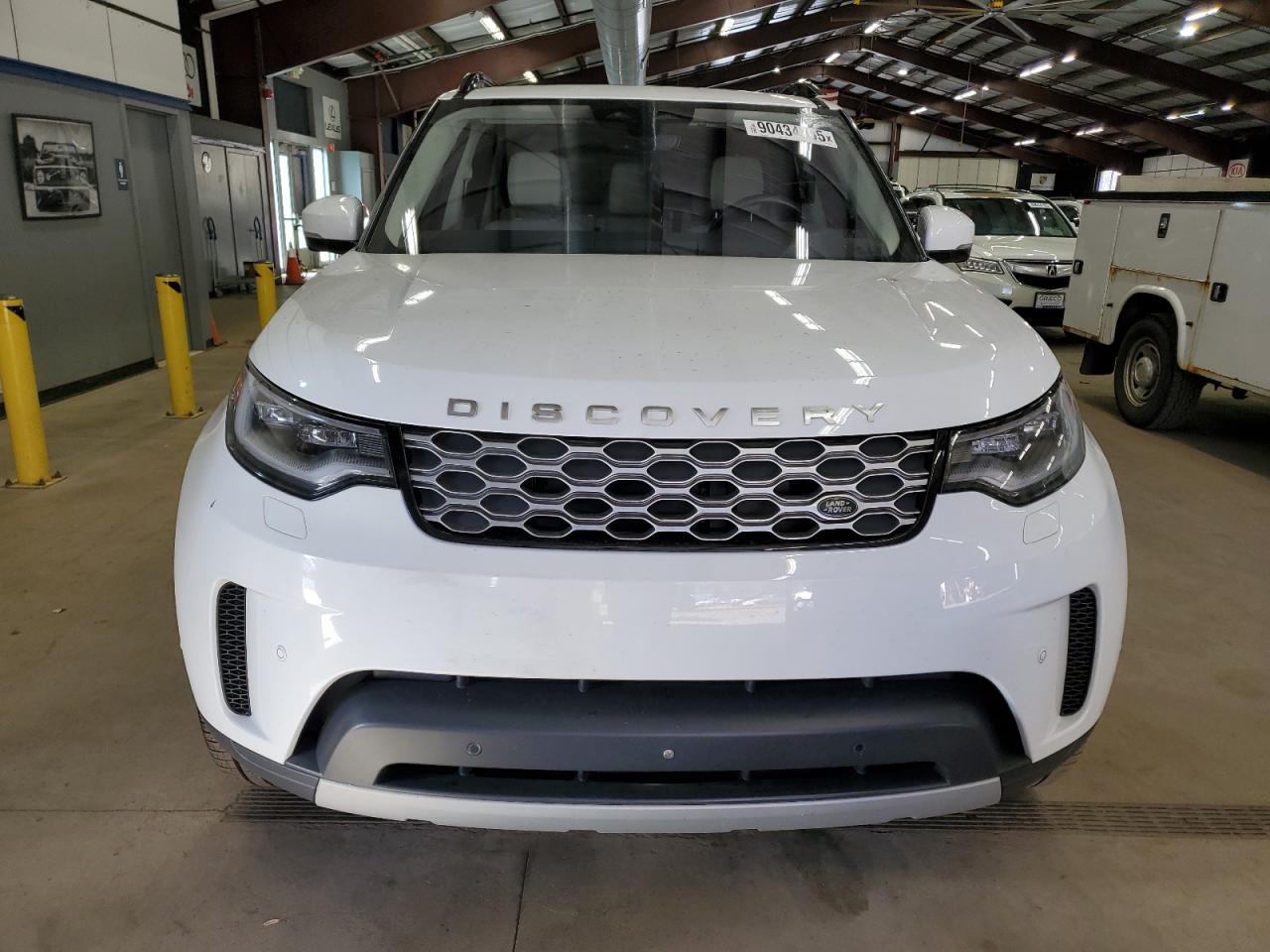 2023 LAND ROVER Discovery