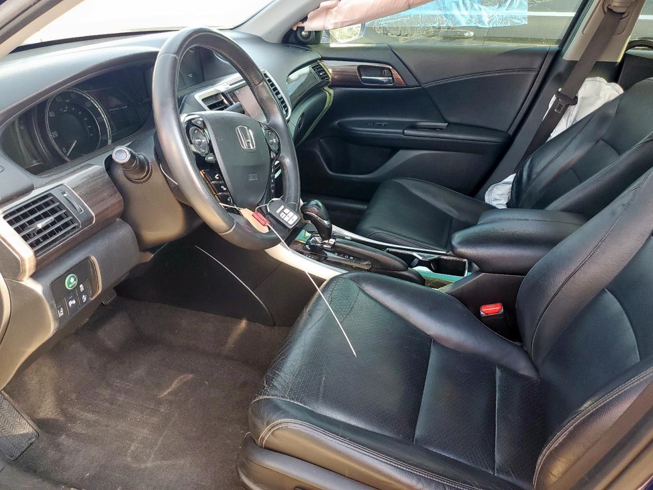 2017 HONDA ACCORD