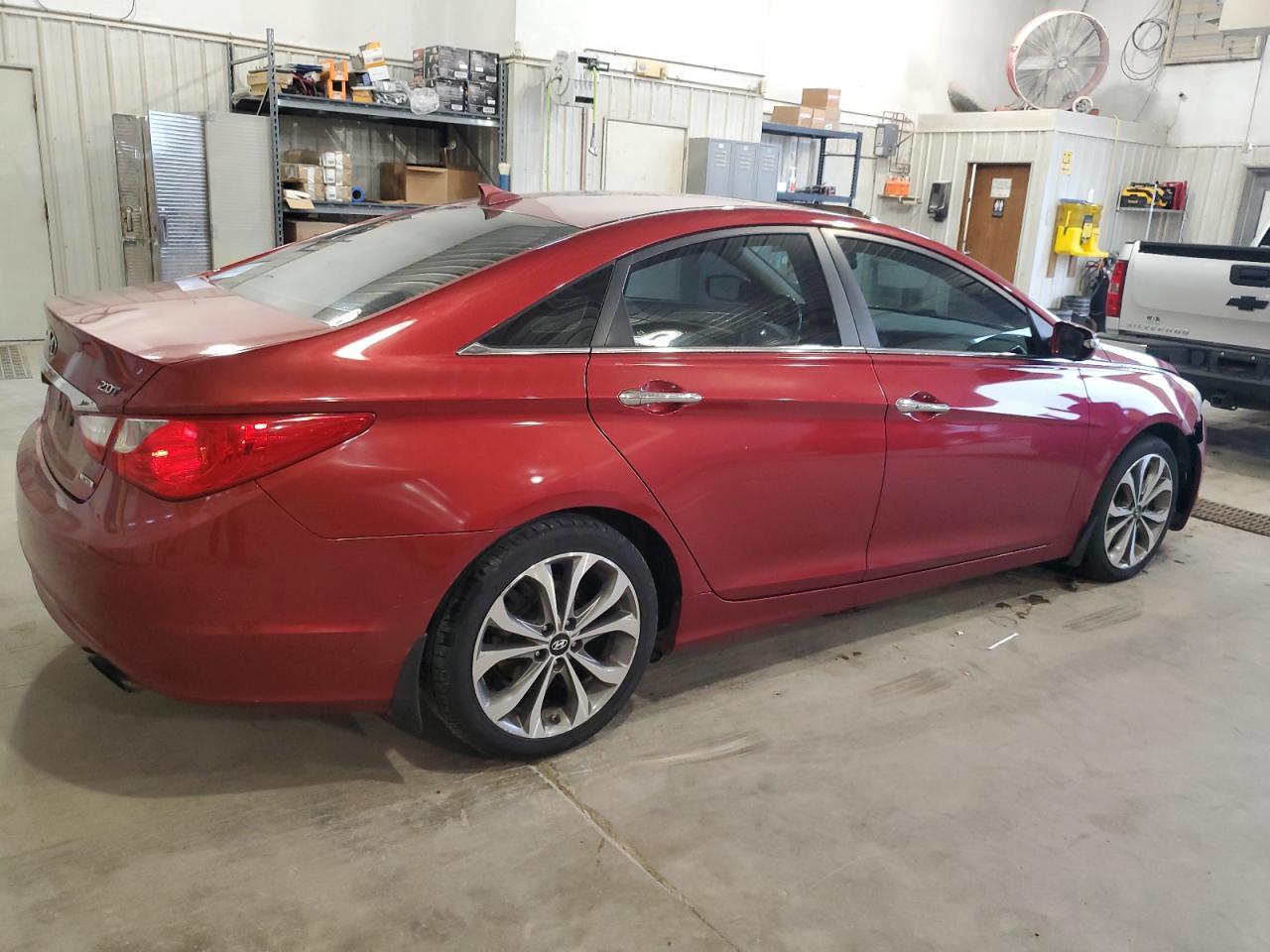 2013 HYUNDAI SONATA