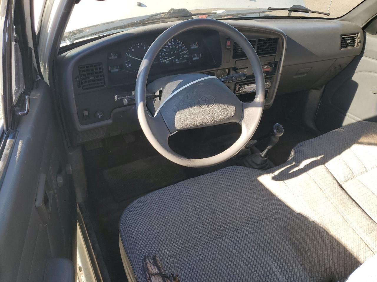 1992 TOYOTA Pickup
