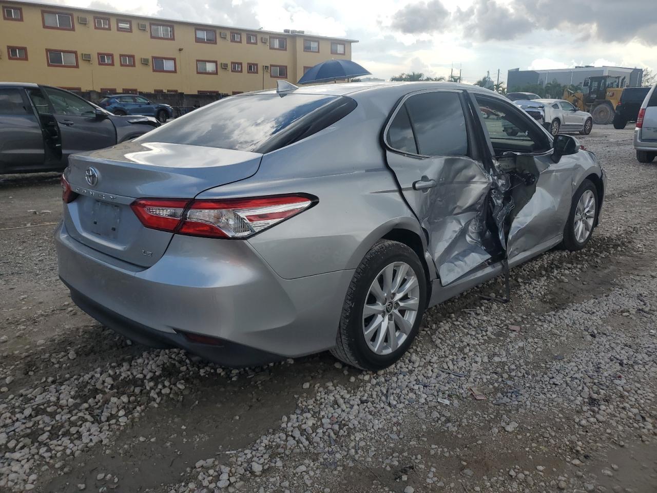 2020 TOYOTA CAMRY