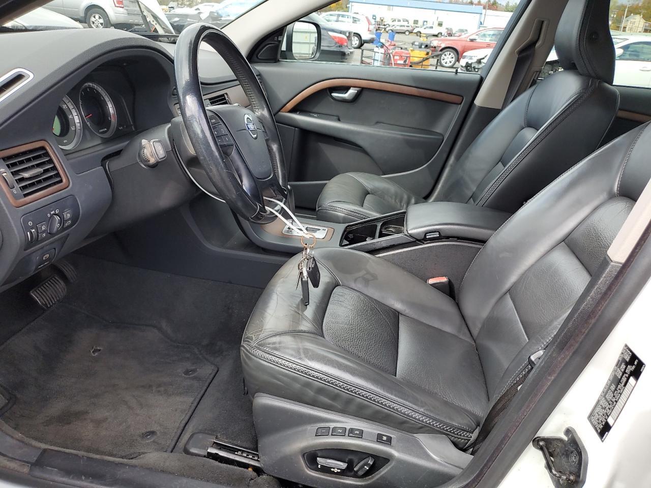 2010 VOLVO XC70