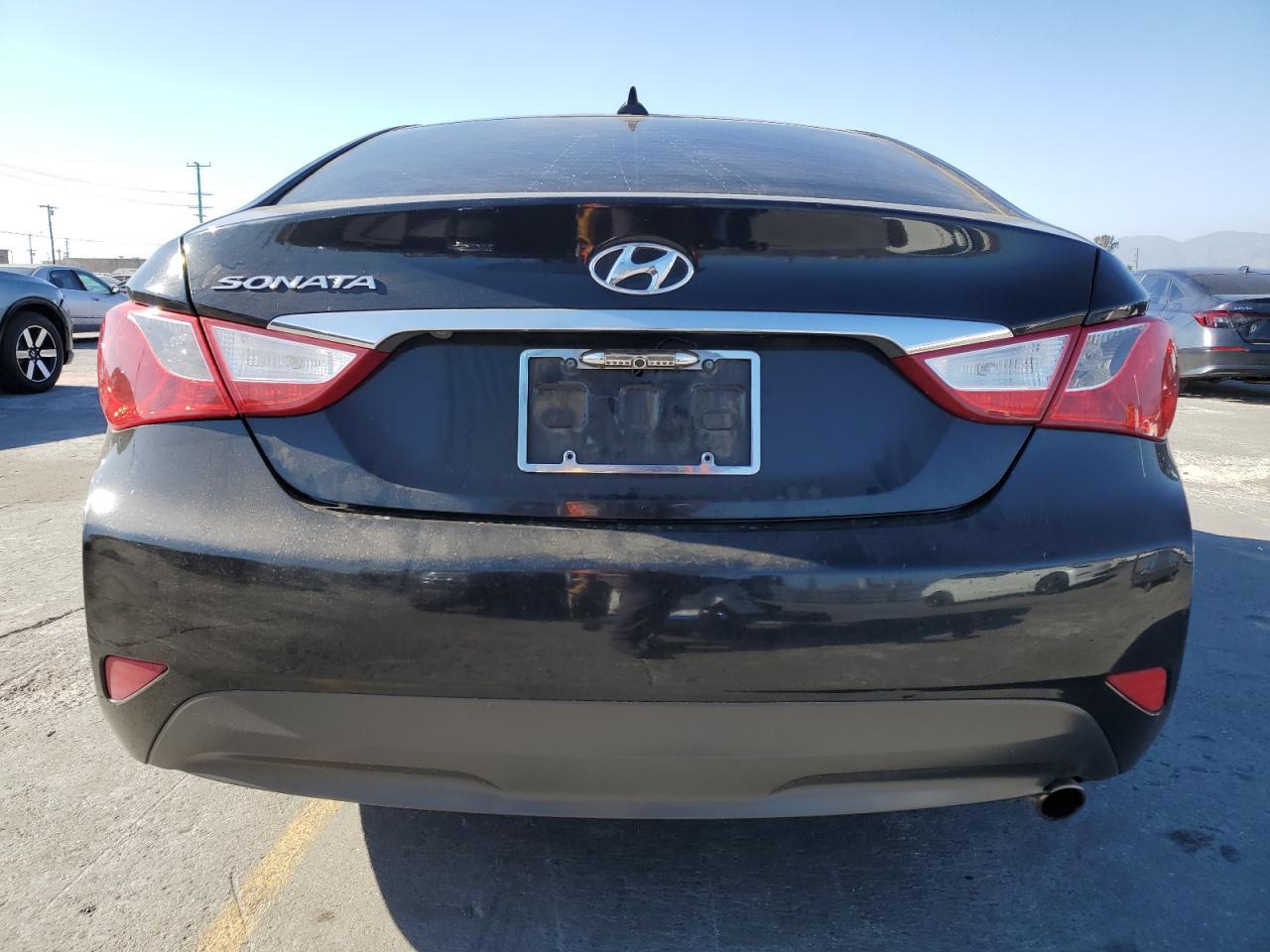 2014 HYUNDAI SONATA