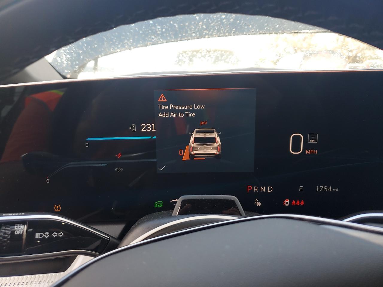 2025 CADILLAC OPTIQ