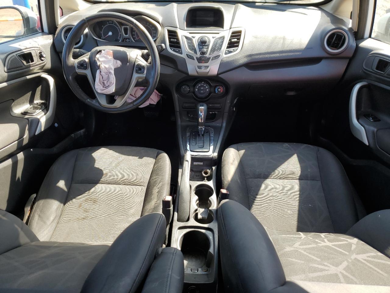 2012 FORD Fiesta