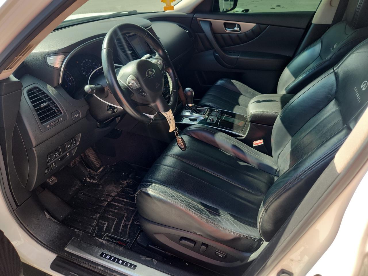 2013 INFINITI FX37