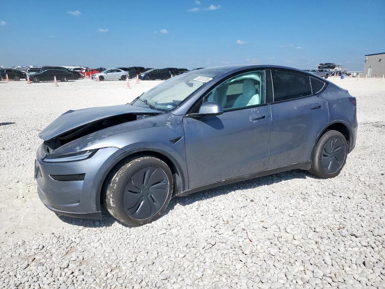 2026 TESLA MODEL Y