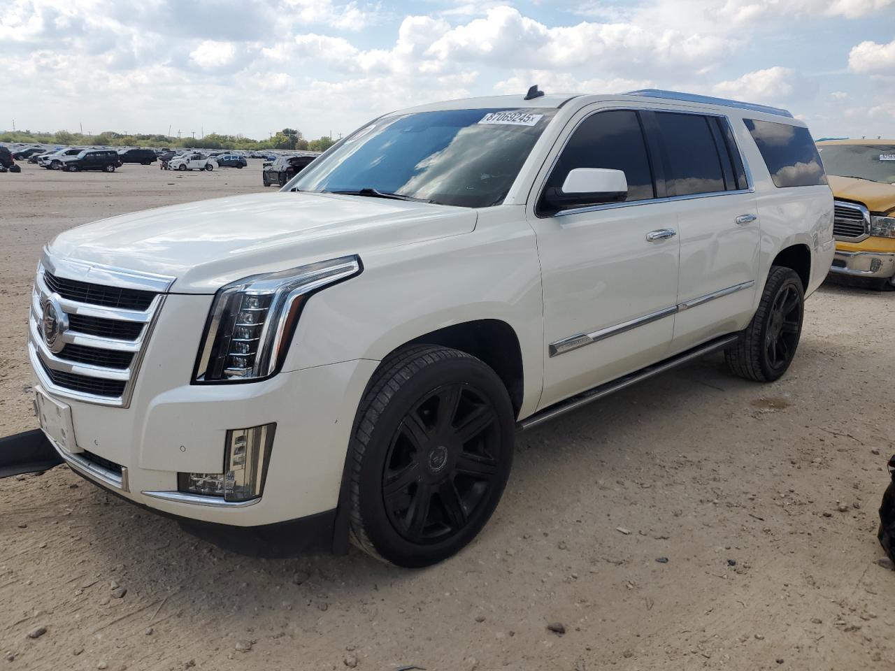 2015 CADILLAC Escalade ESV
