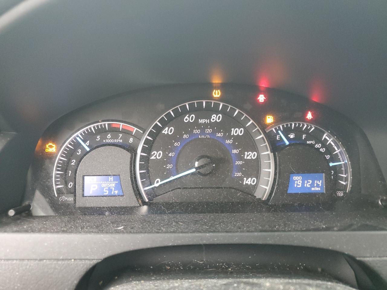 2012 TOYOTA CAMRY