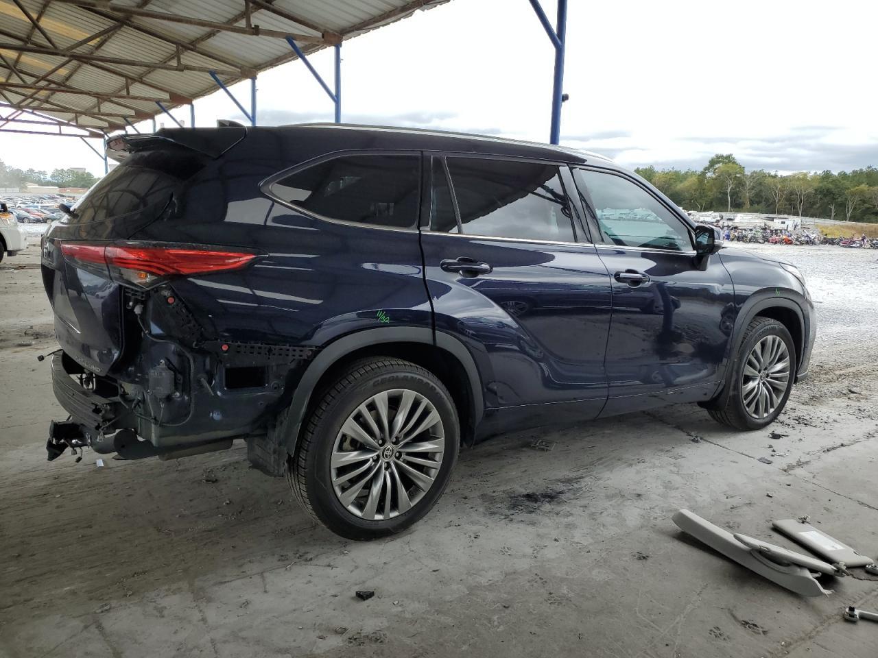 2021 TOYOTA HIGHLANDER
