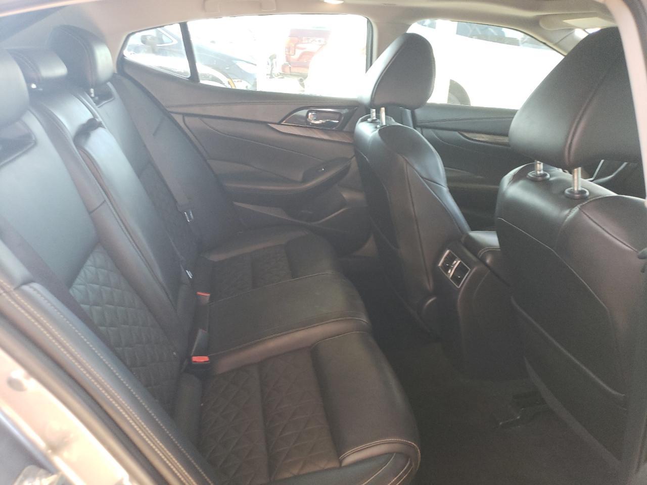 2017 NISSAN Maxima