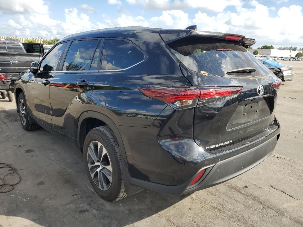 2024 TOYOTA HIGHLANDER