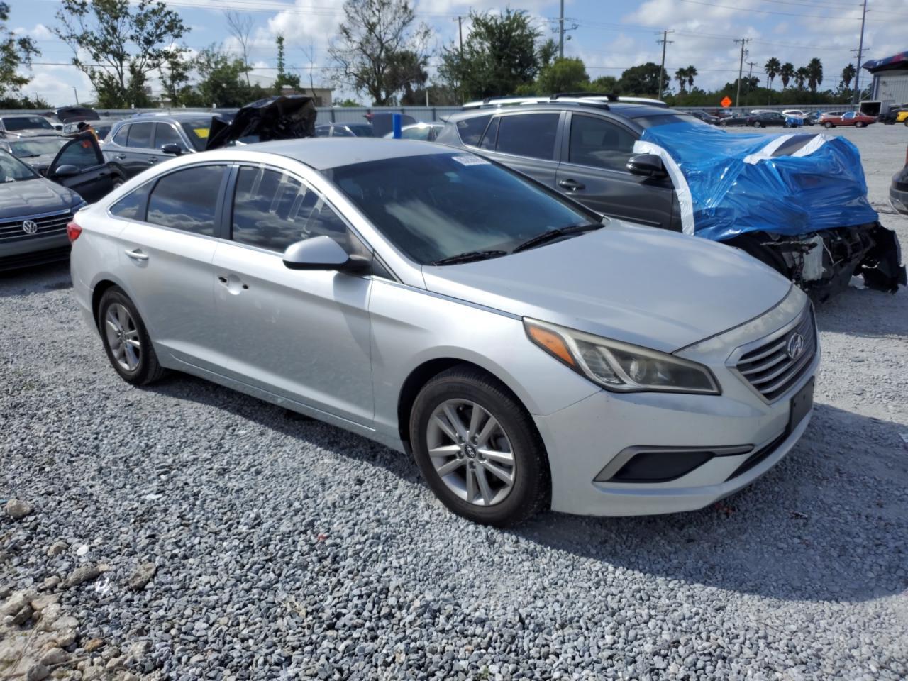 2016 HYUNDAI SONATA