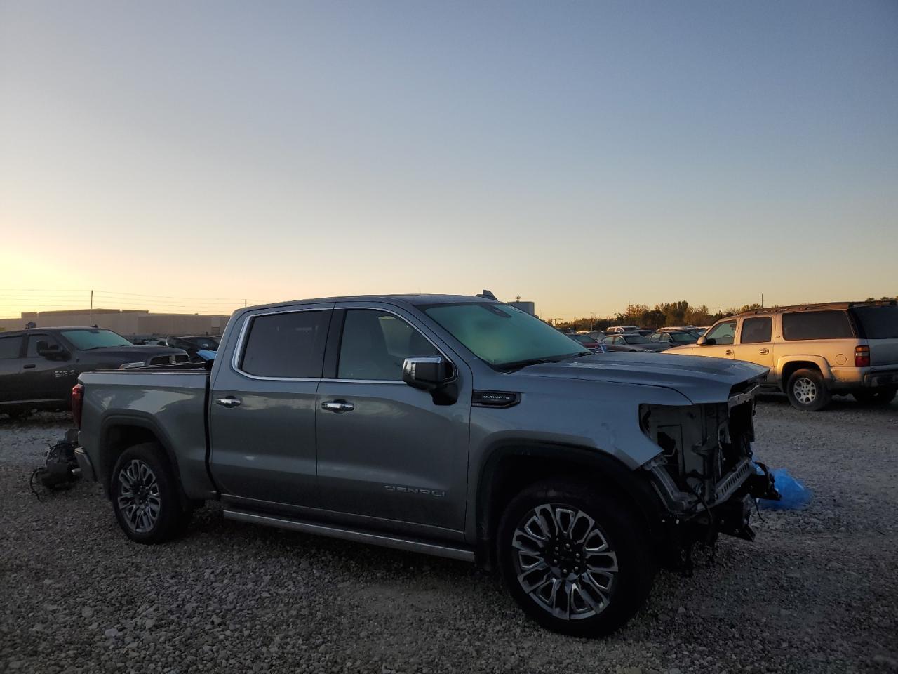 2024 GMC Sierra