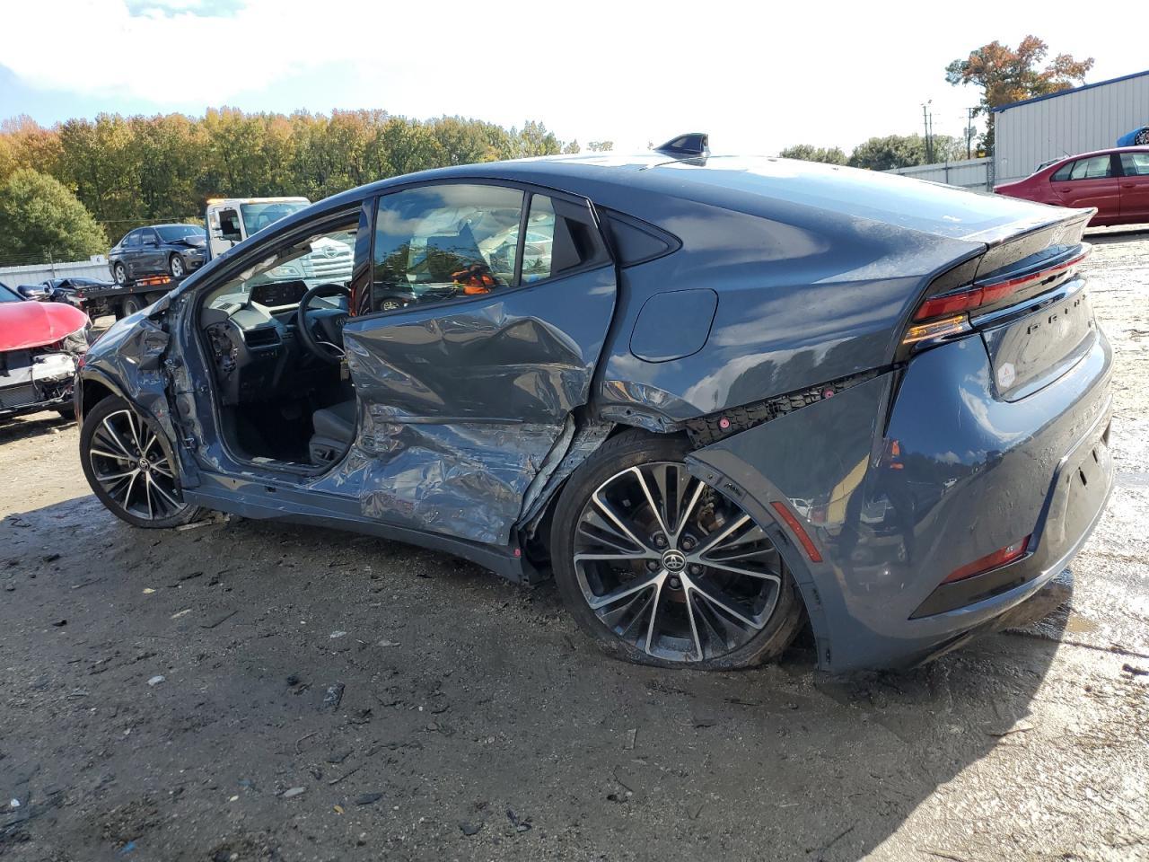 2023 TOYOTA PRIUS