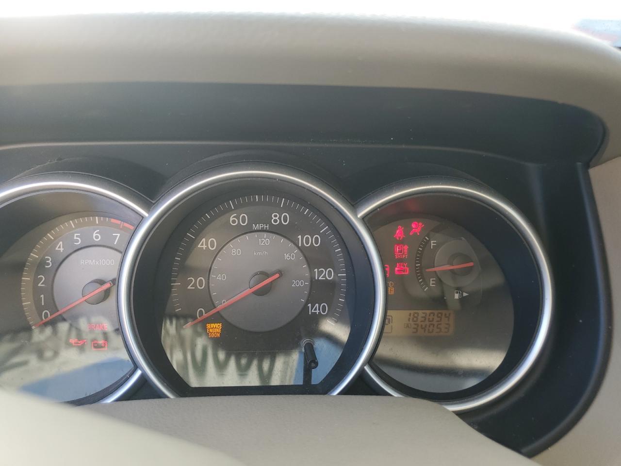 2009 NISSAN VERSA