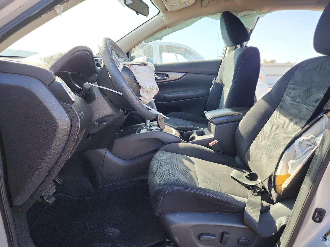 2015 NISSAN ROGUE