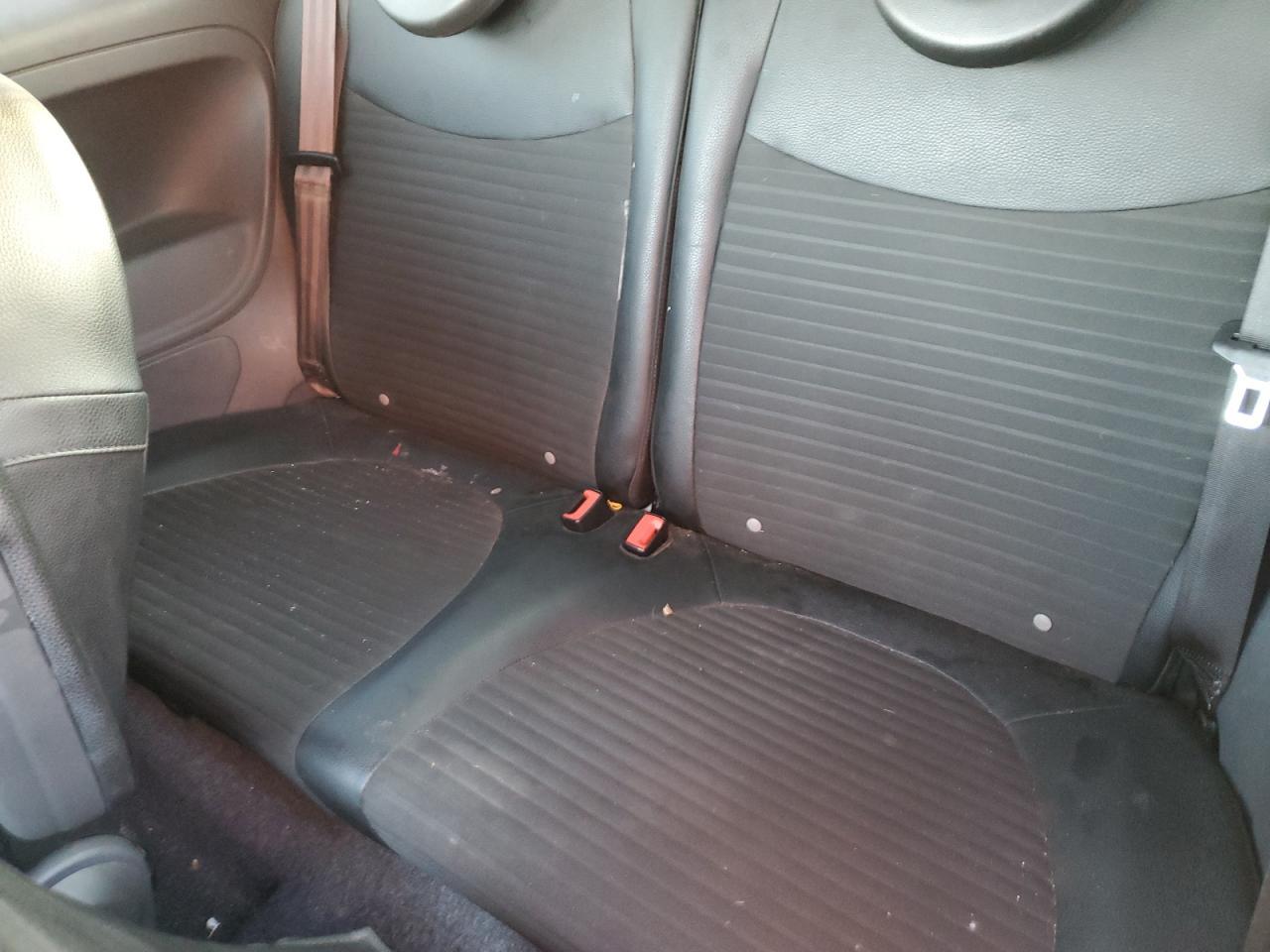 2015 FIAT 500