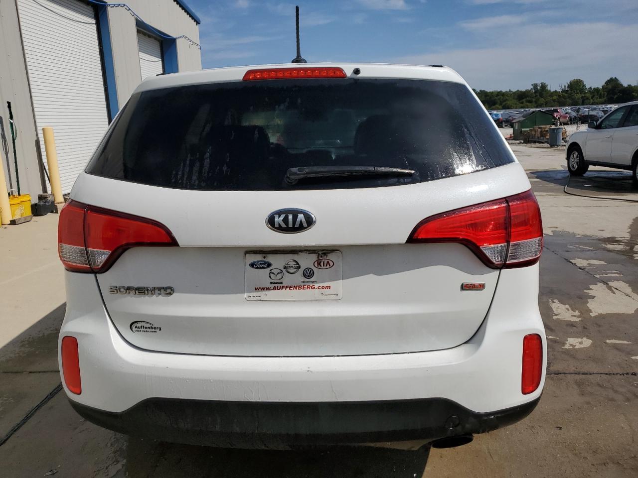 2015 KIA SORENTO