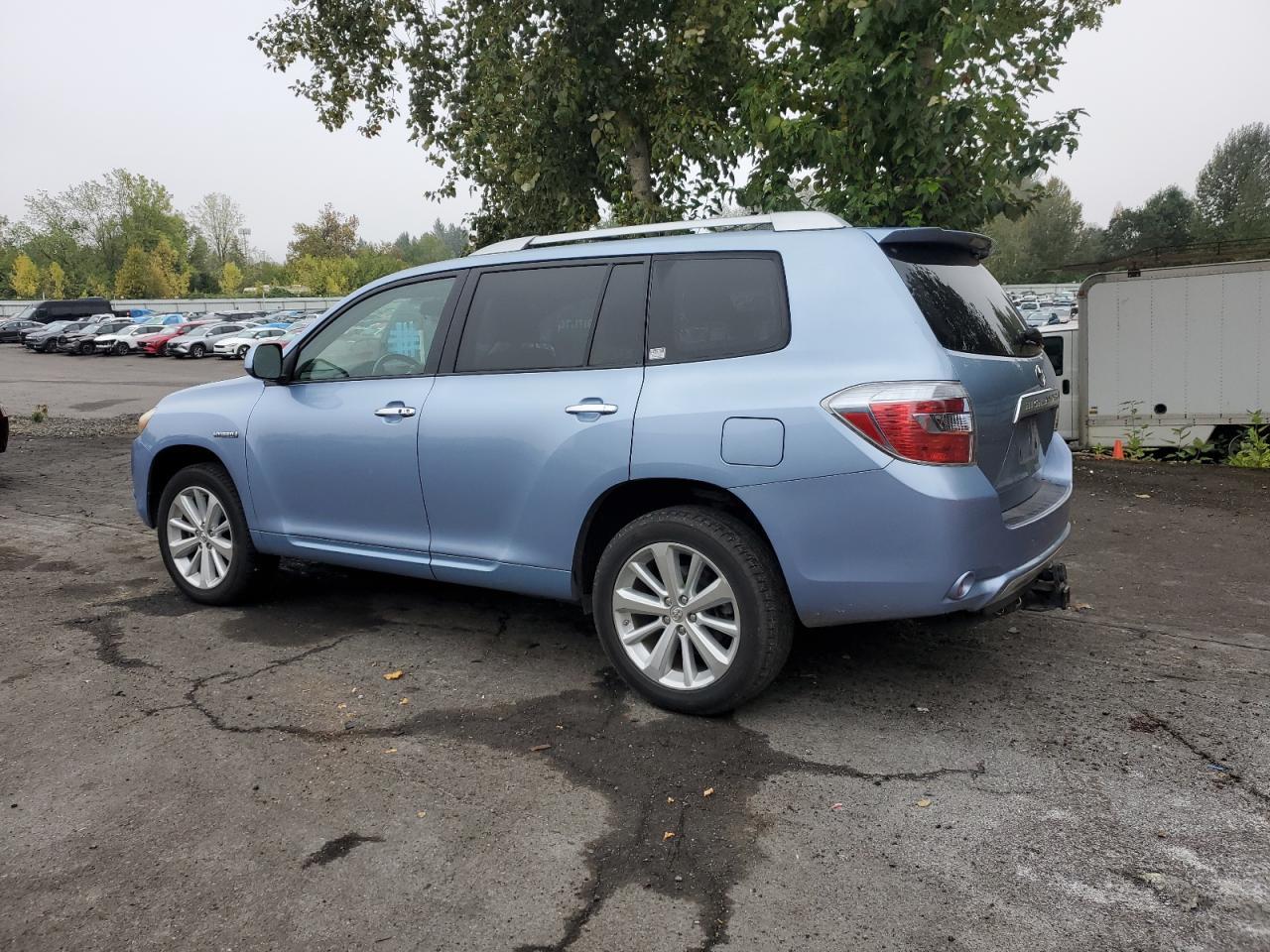 2010 TOYOTA HIGHLANDER