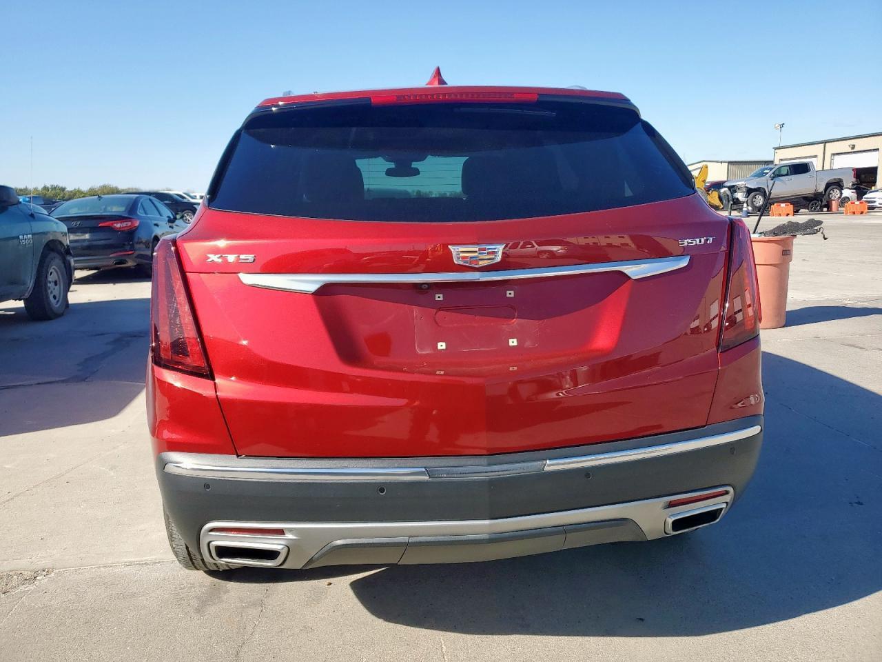 2024 CADILLAC XT5