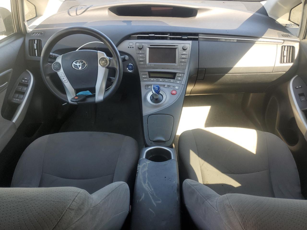 2014 TOYOTA PRIUS