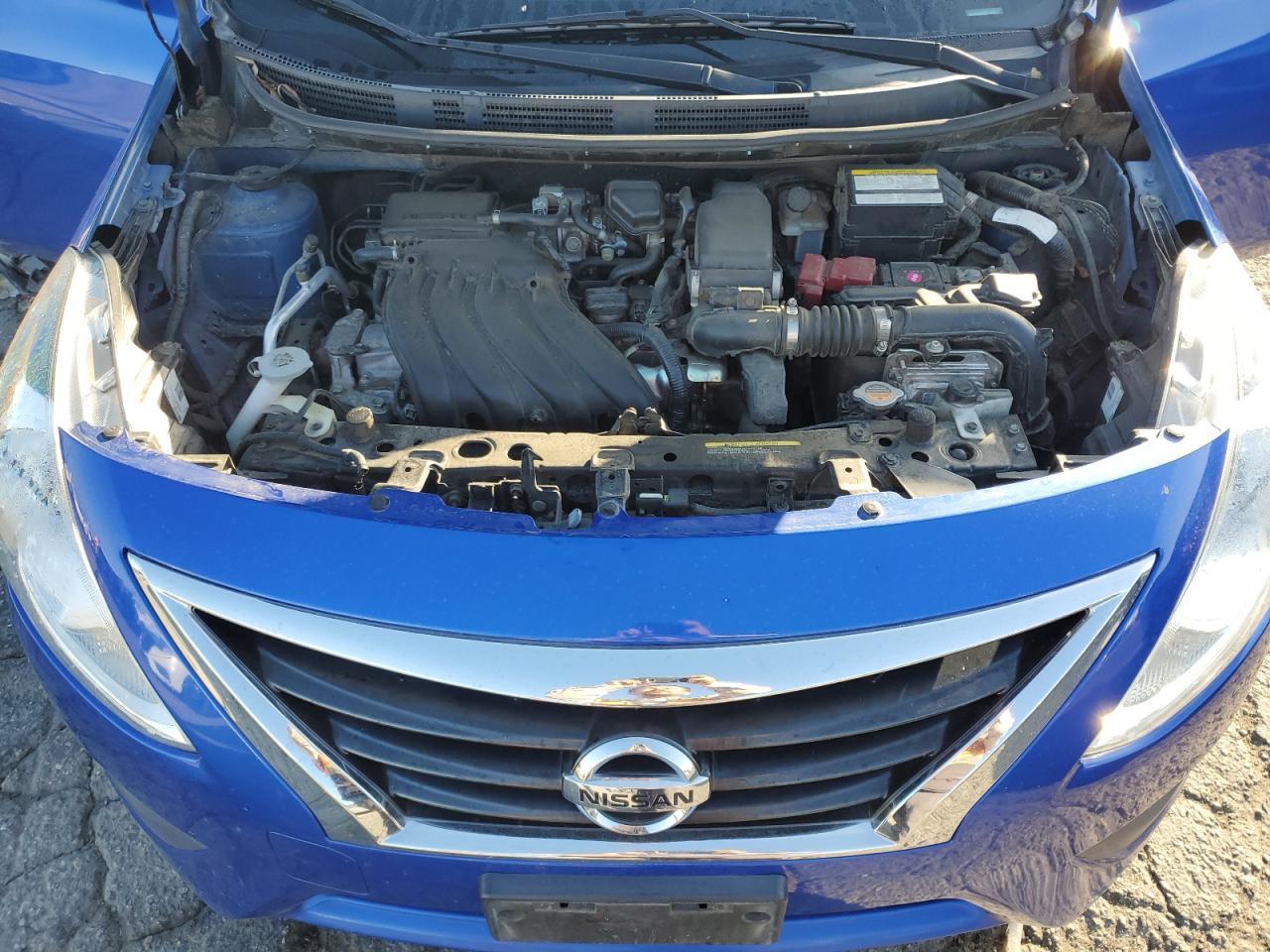 2016 NISSAN VERSA
