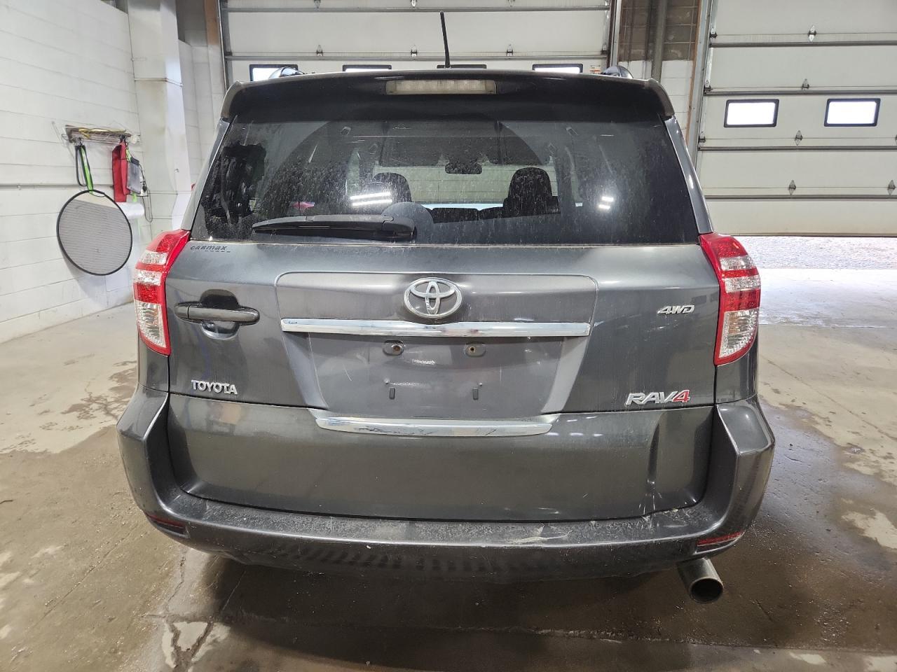 2010 TOYOTA RAV4