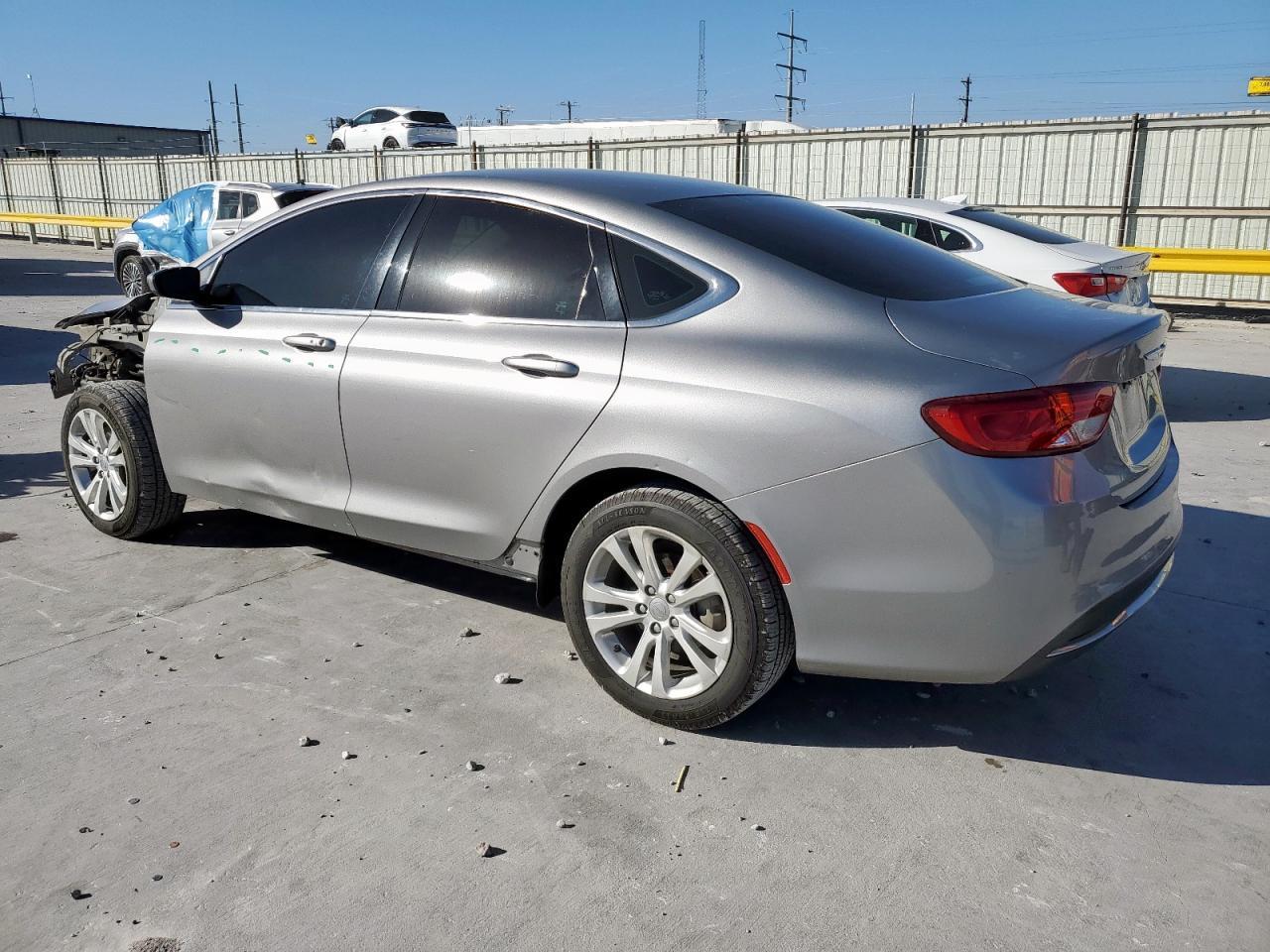 2016 CHRYSLER 200