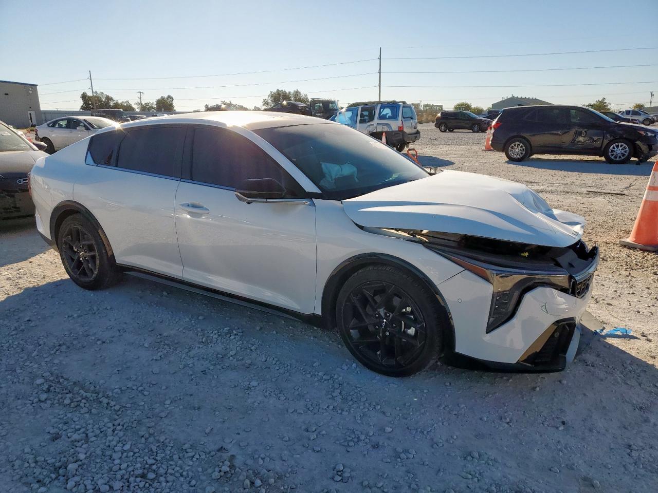 2025 KIA K4
