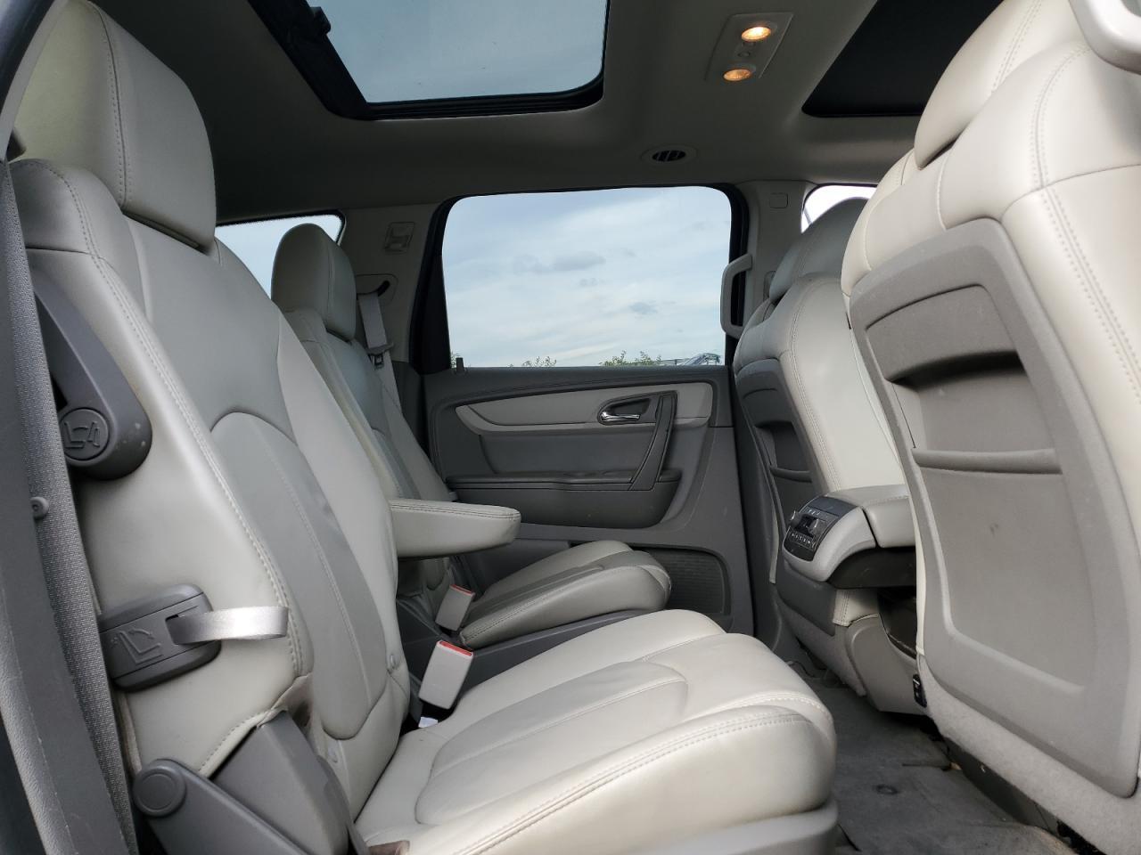 2015 CHEVROLET TRAVERSE