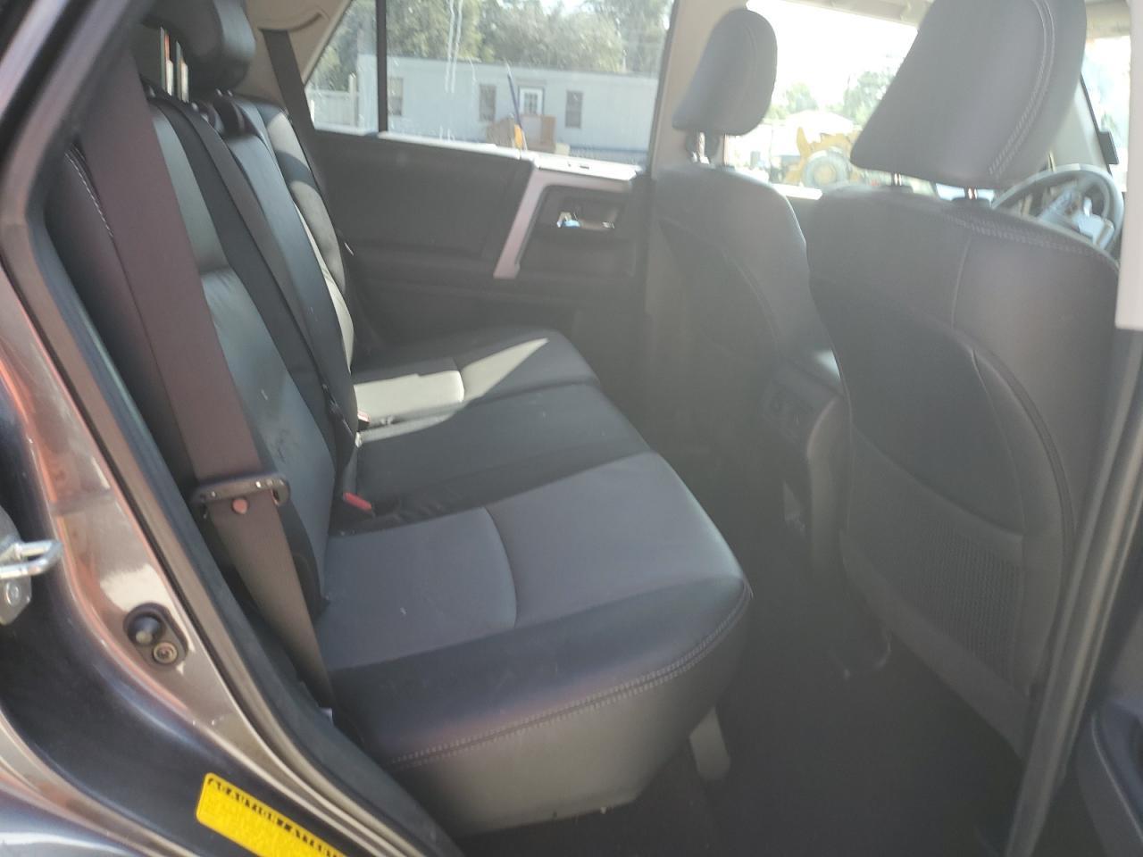 2022 TOYOTA 4Runner