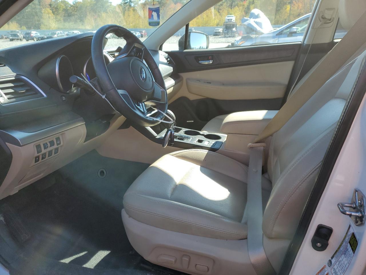 2019 SUBARU Outback