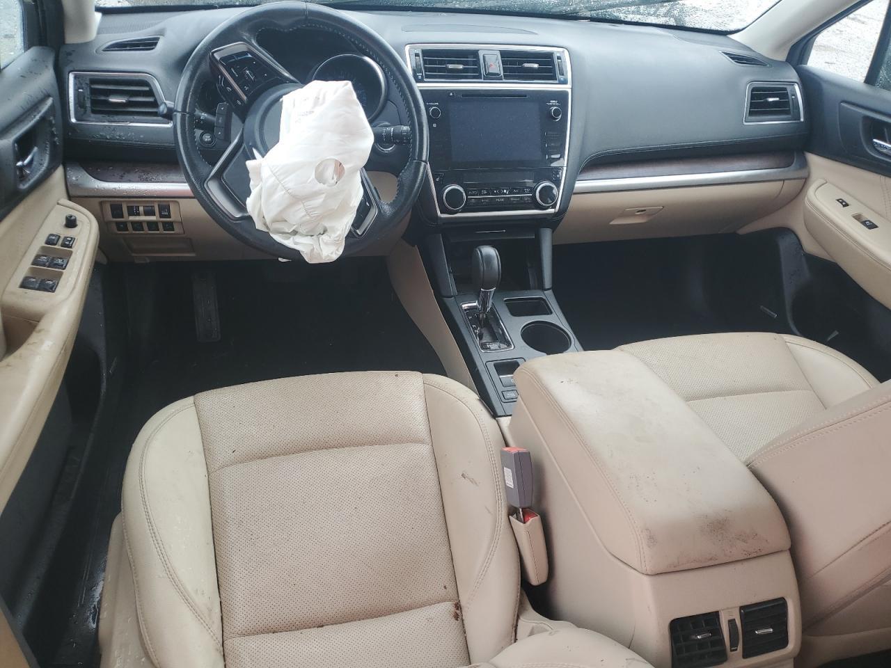 2019 SUBARU Outback