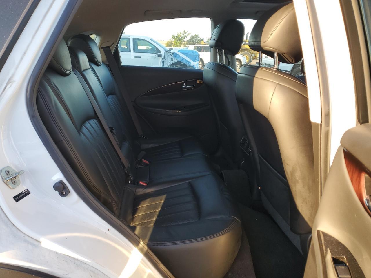 2012 INFINITI EX35