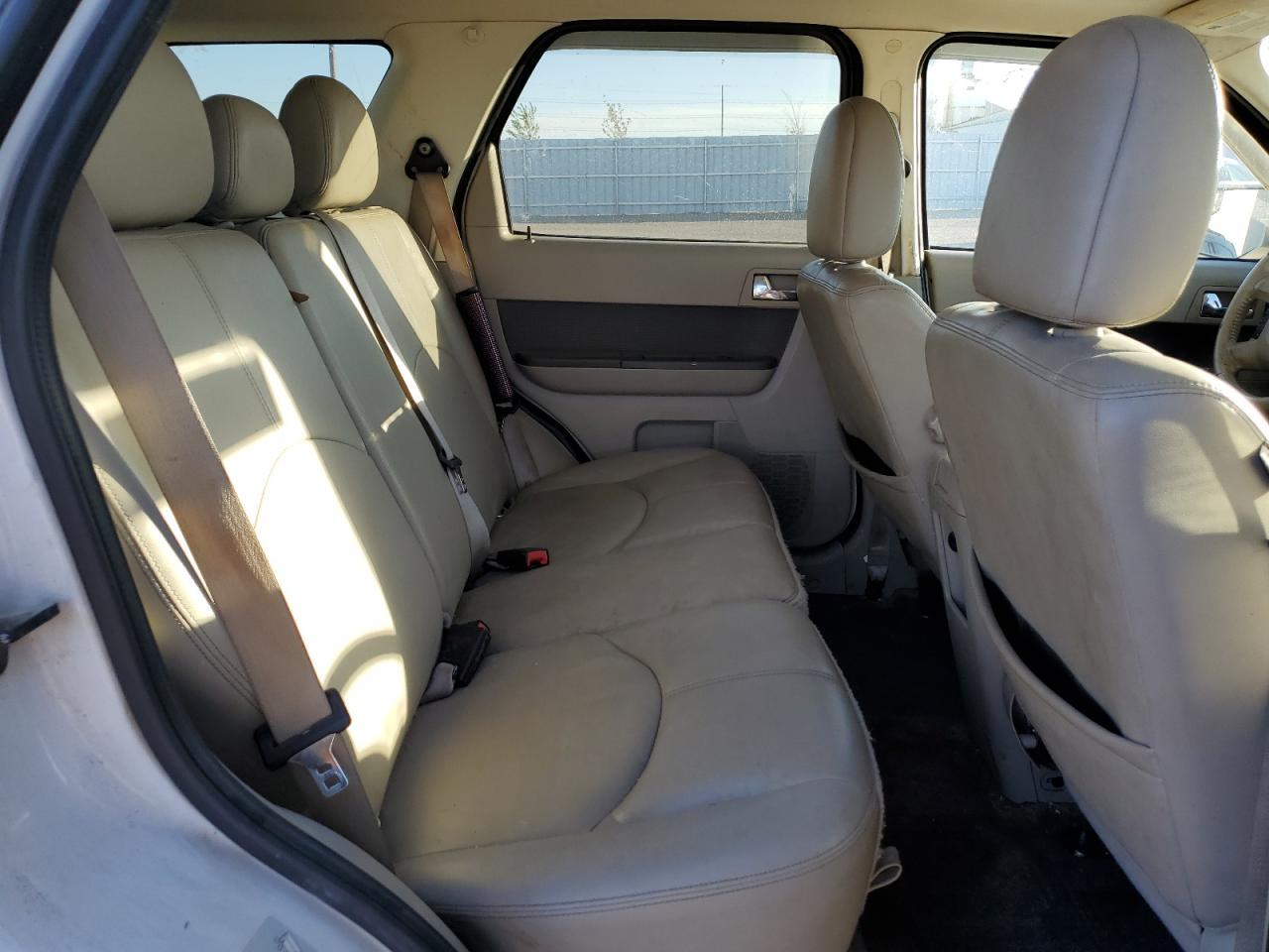 2010 MERCURY Mariner