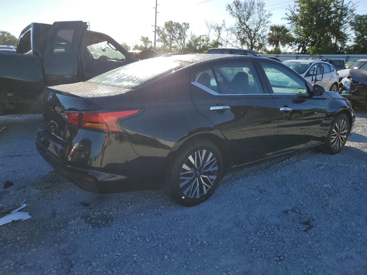 2023 NISSAN ALTIMA