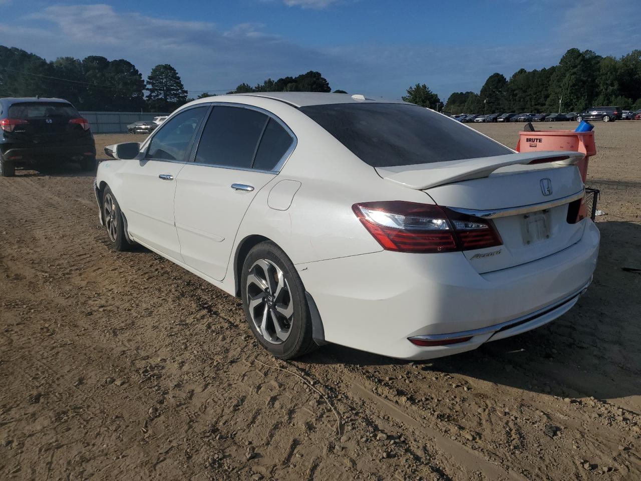2016 HONDA ACCORD