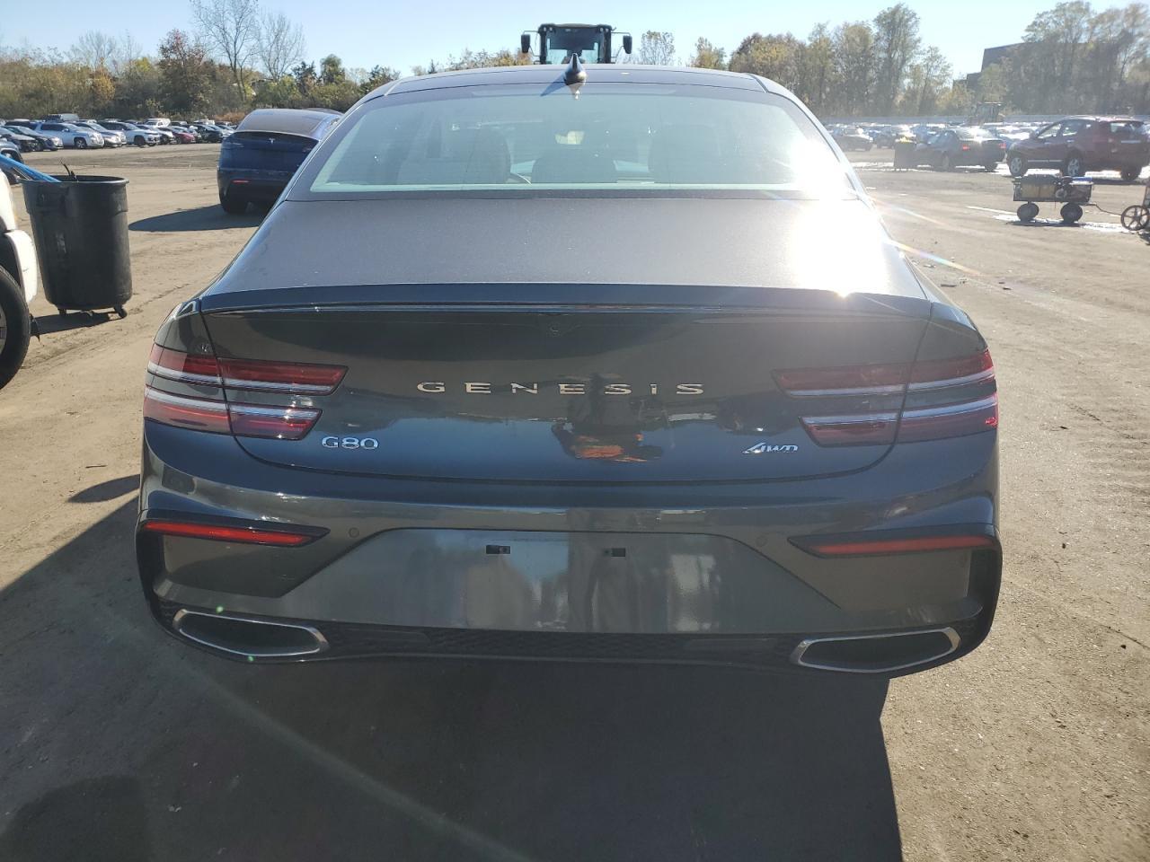 2025 GENESIS G80