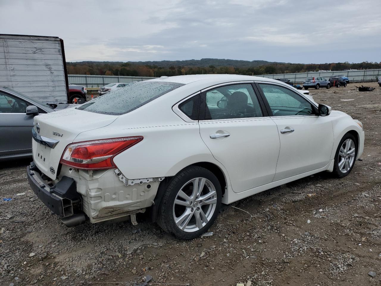 2013 NISSAN ALTIMA