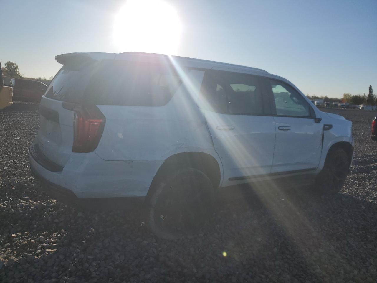2024 GMC Yukon
