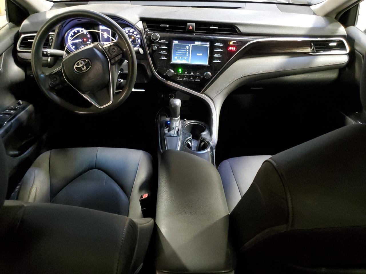 2018 TOYOTA CAMRY