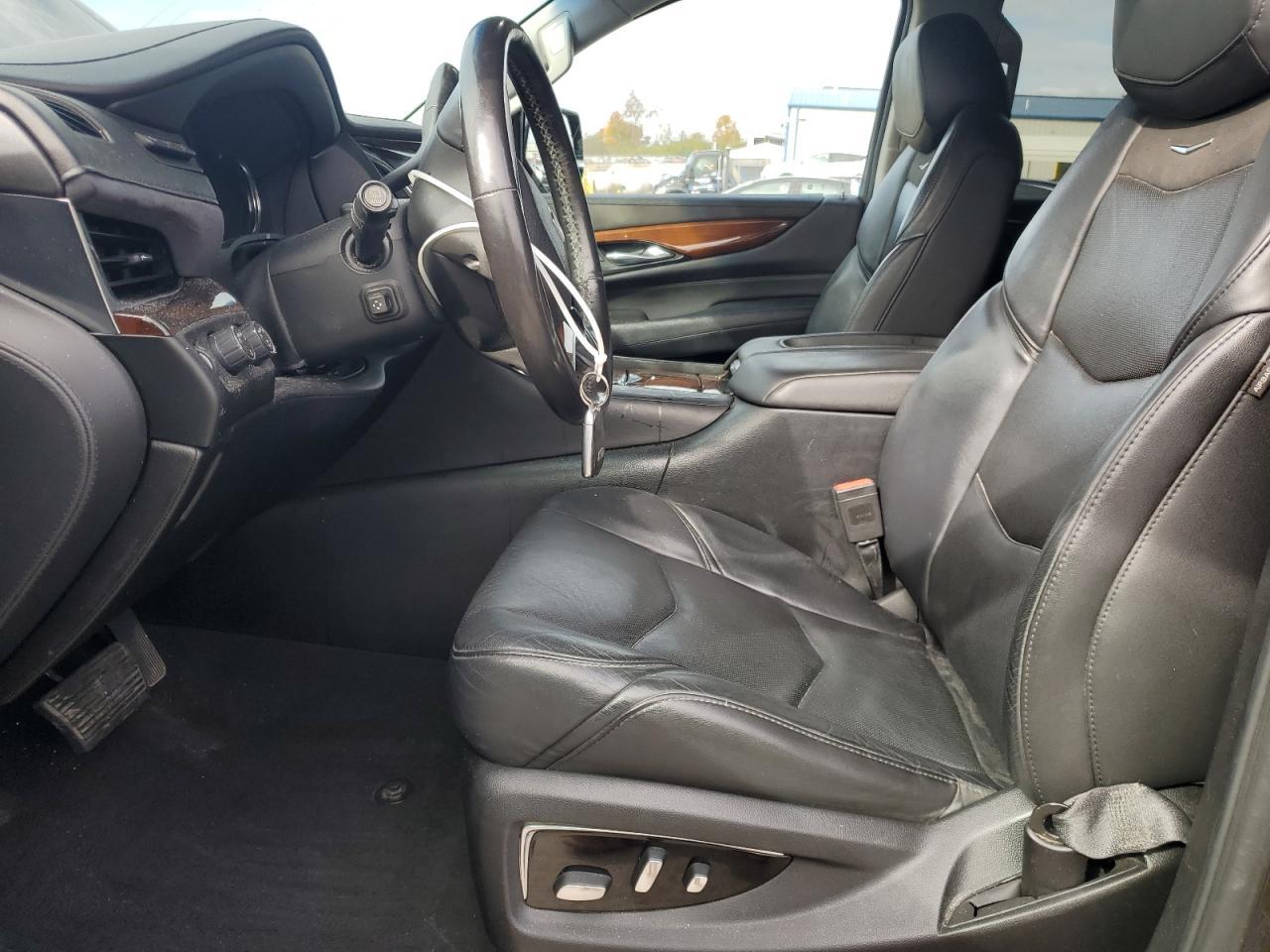 2018 CADILLAC Escalade ESV