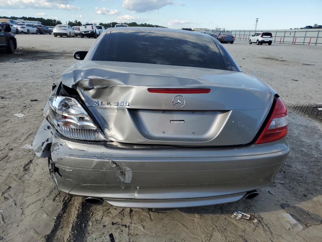 2005 MERCEDES-BENZ SLK-Class
