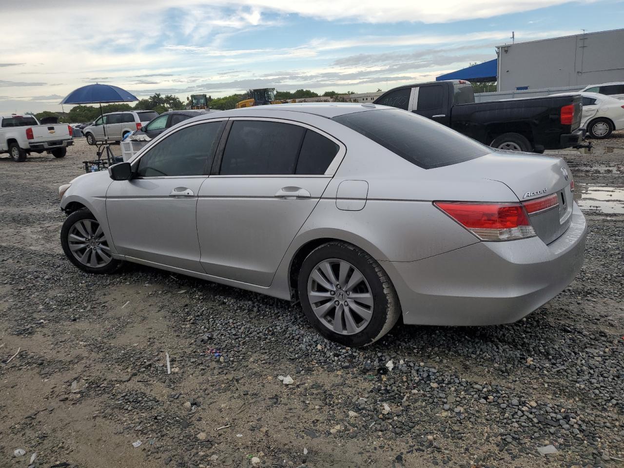 2011 HONDA ACCORD