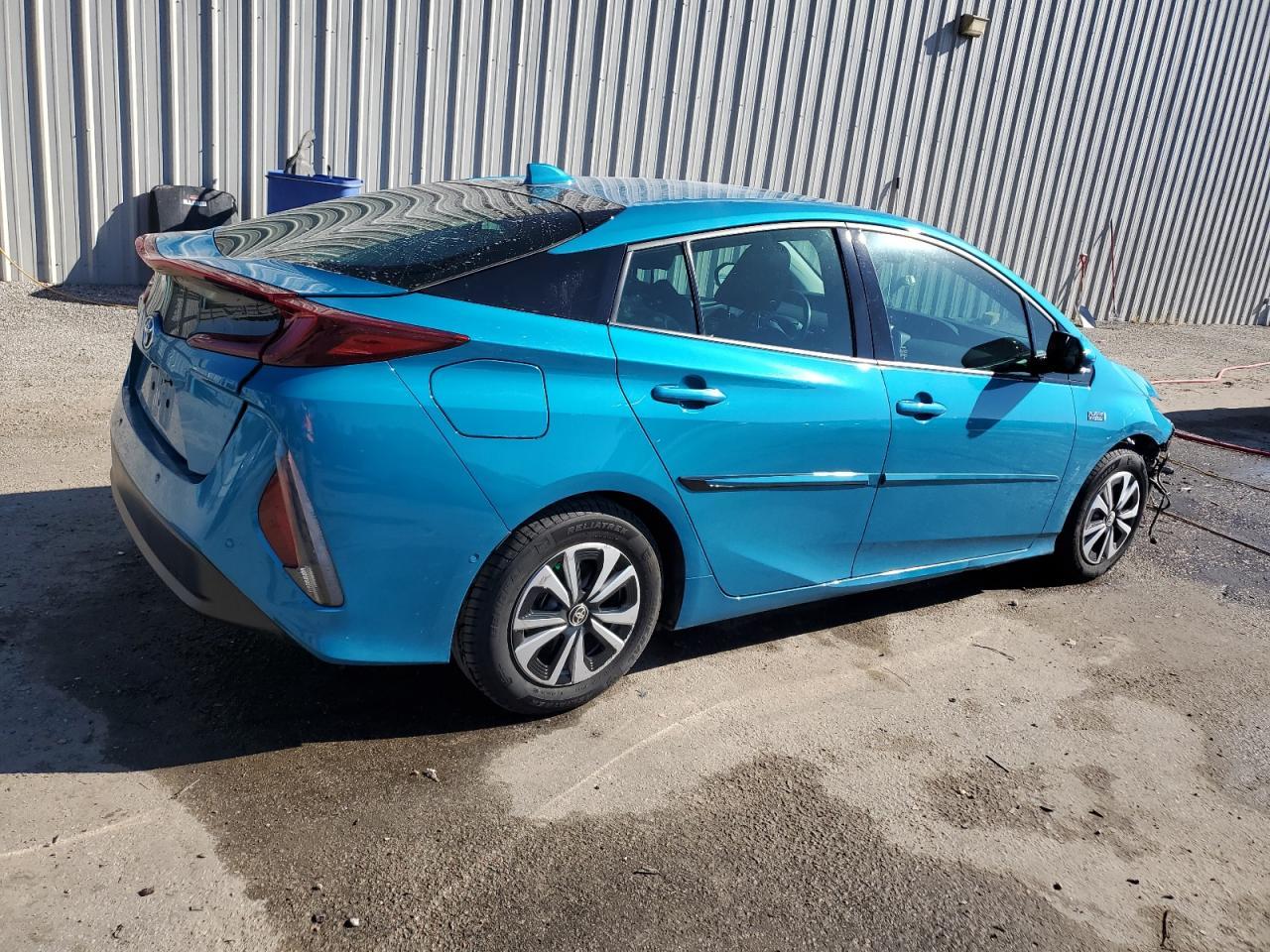 2017 TOYOTA Prius Prime