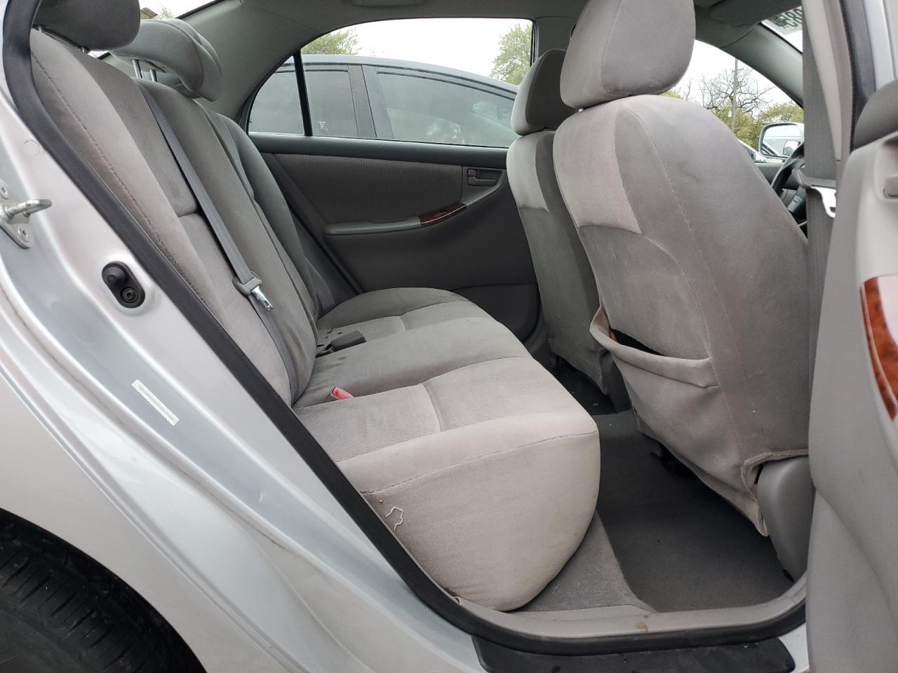 2005 TOYOTA COROLLA